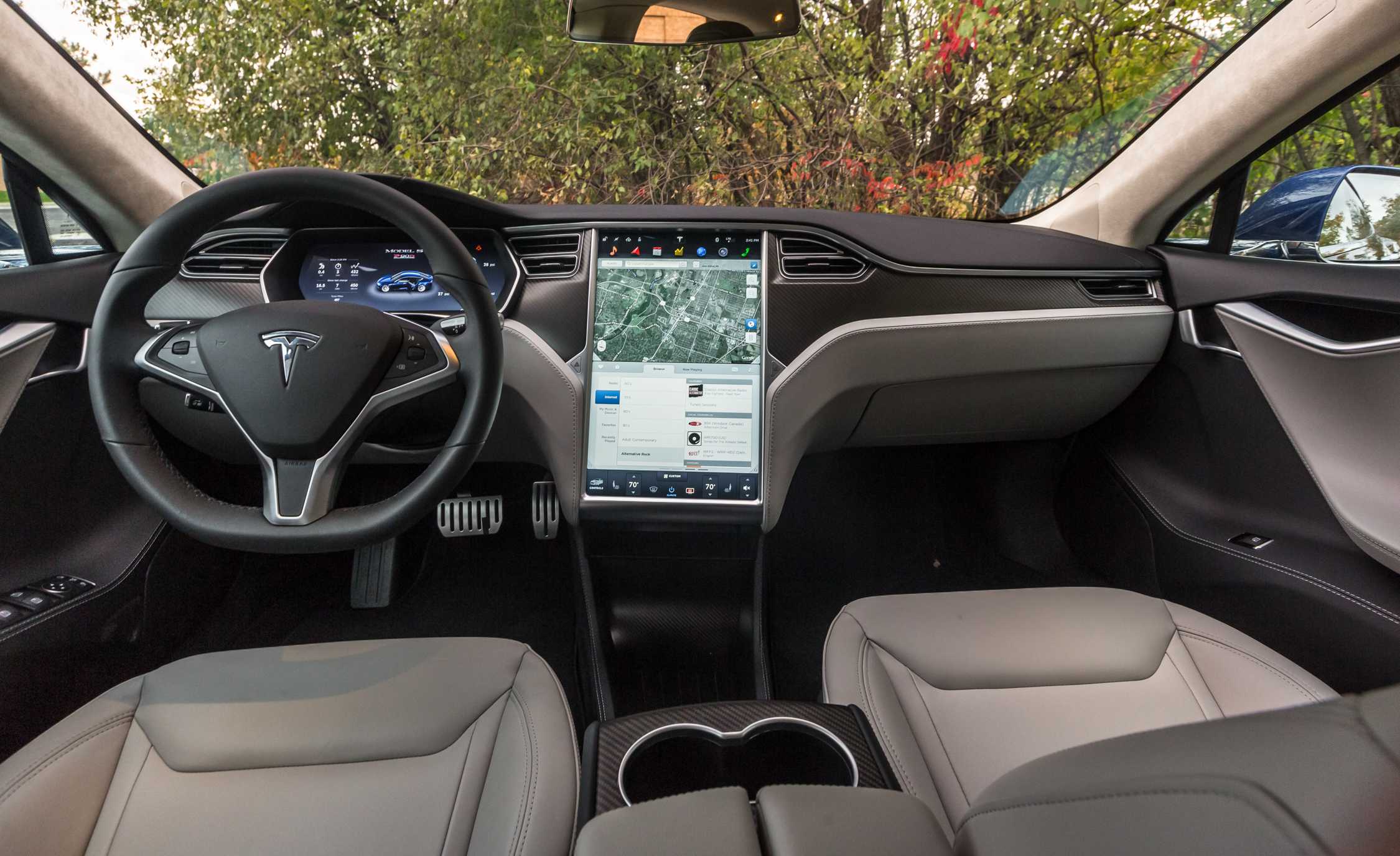 Обзор tesla: стоит ли инвестировать в другого производителя электромобилей