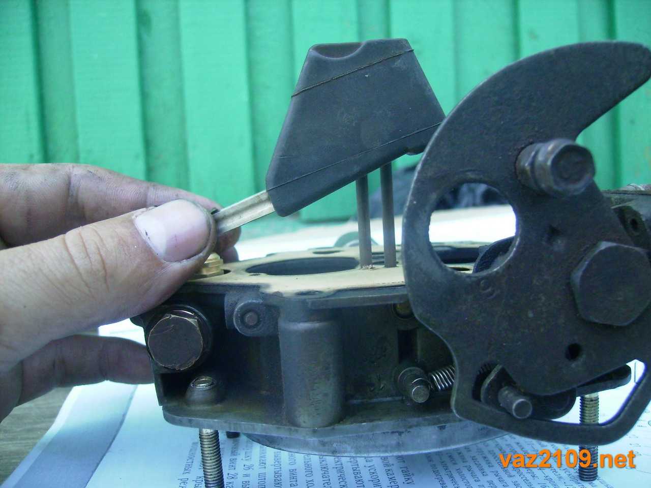 Регулировка карбюратора к-151 своими руками