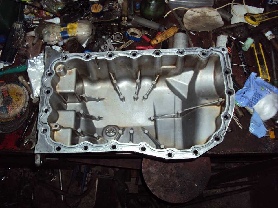 Снятие и установка поддона картера двигателя (к4j, k4m) renault megane 2