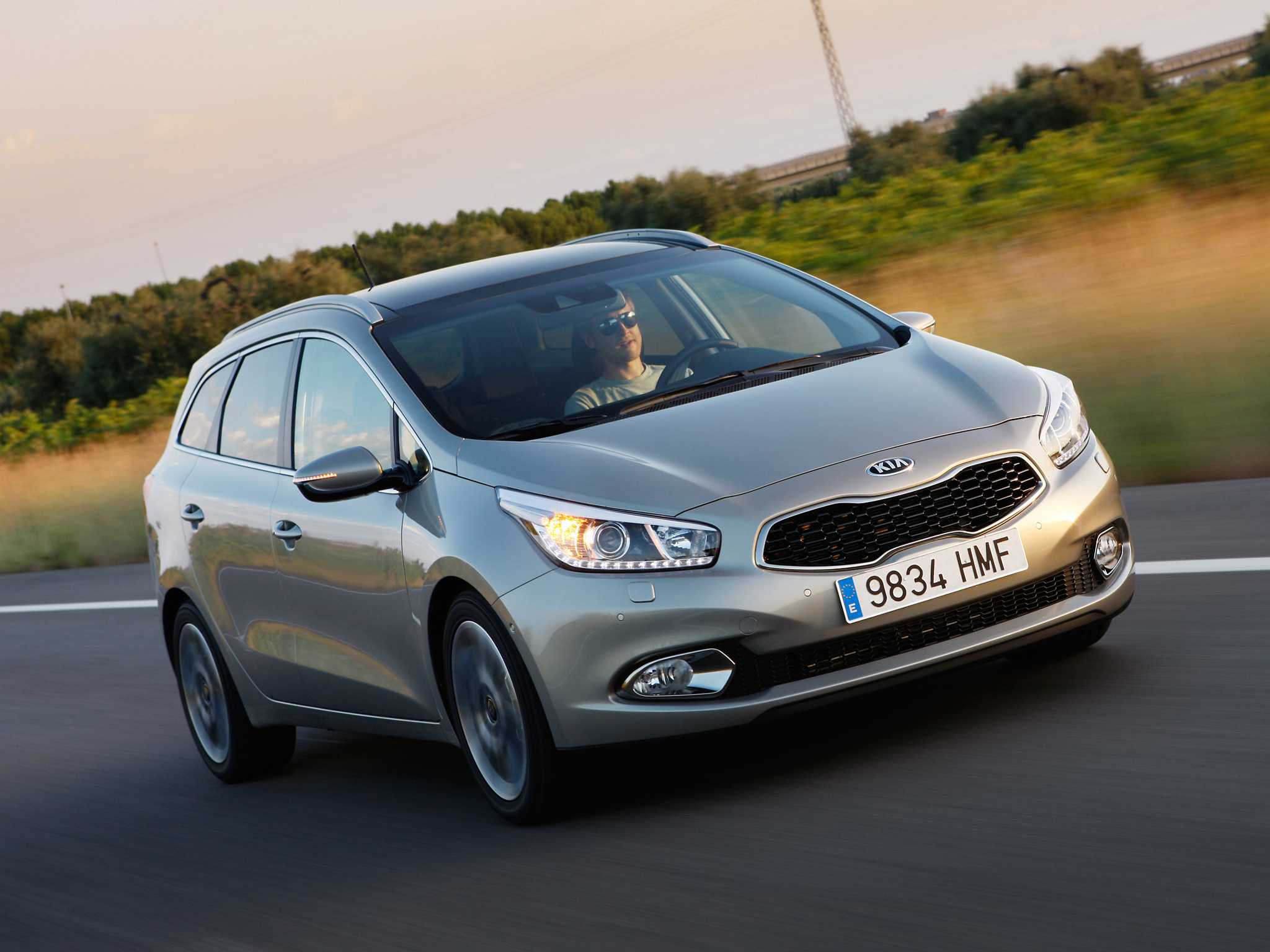 Kia cee'd (jd) характеристики, двигатели, рестайлинг и комплектации