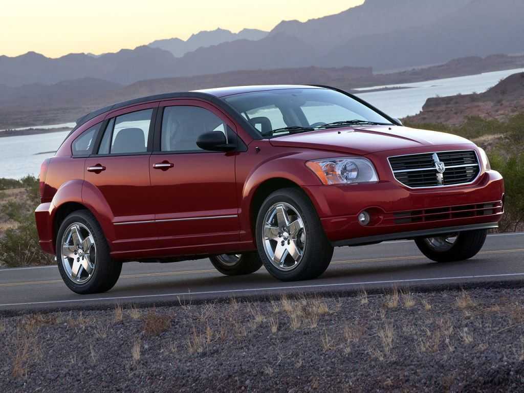 Dodge caliber, обзор автомобиля