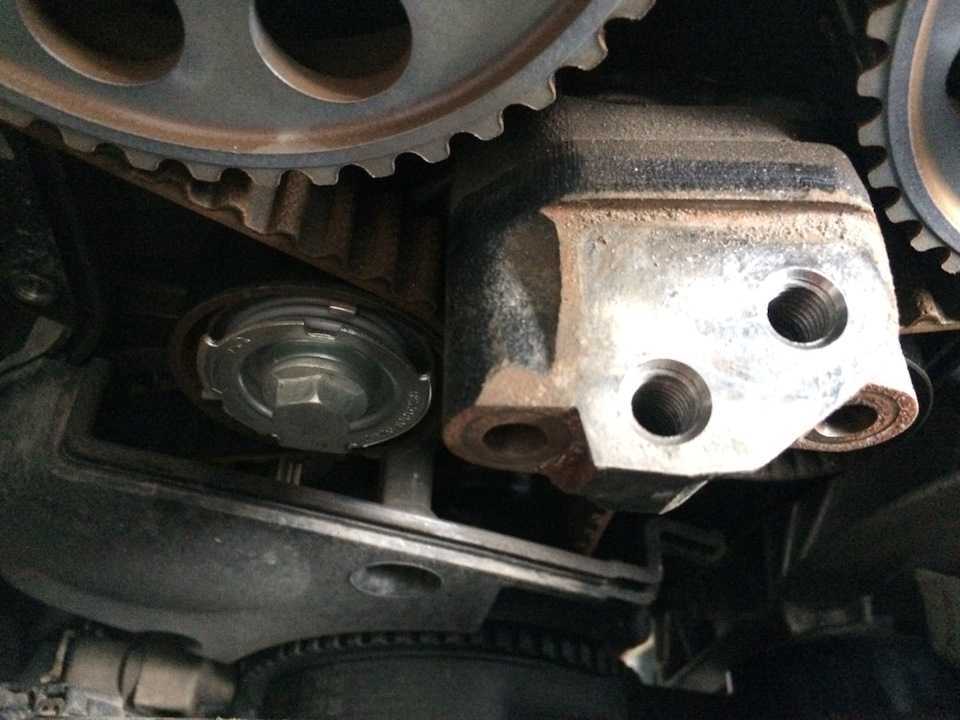 Подъем автомобиля на подъемнике volkswagen touareg с 2002 года (рестайлинг 2006)