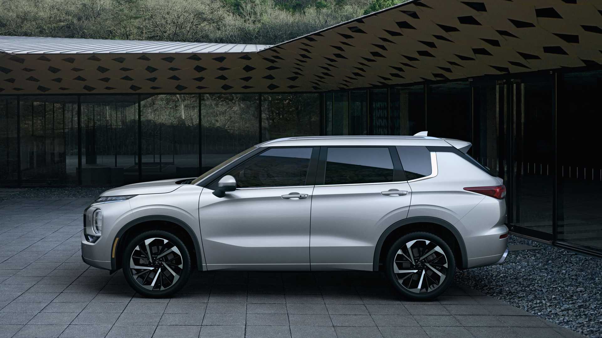 Новый mitsubishi outlander 2022: все, что вам нужно знать