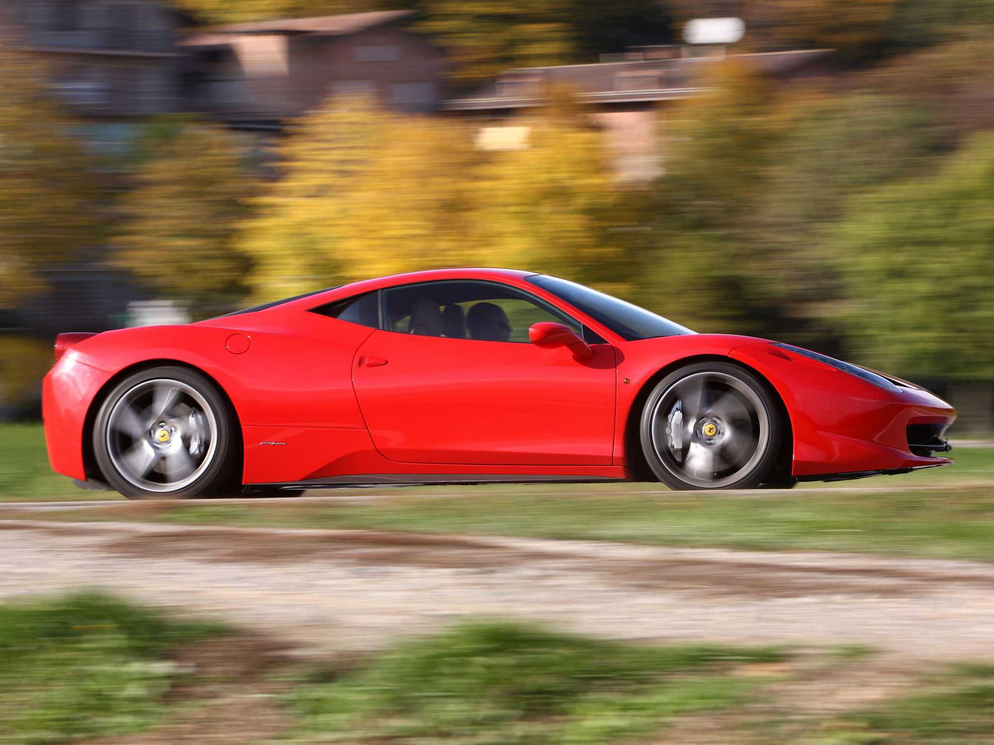 Представлен новый ferrari 296 gtb: гибридный суперкар с мотором v6 — тестирование — онлайн