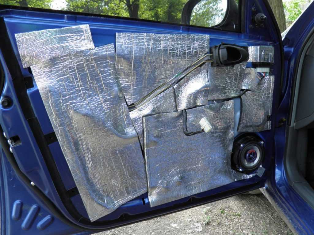 Как сделать шумоизоляцию пола автомобиля правильно