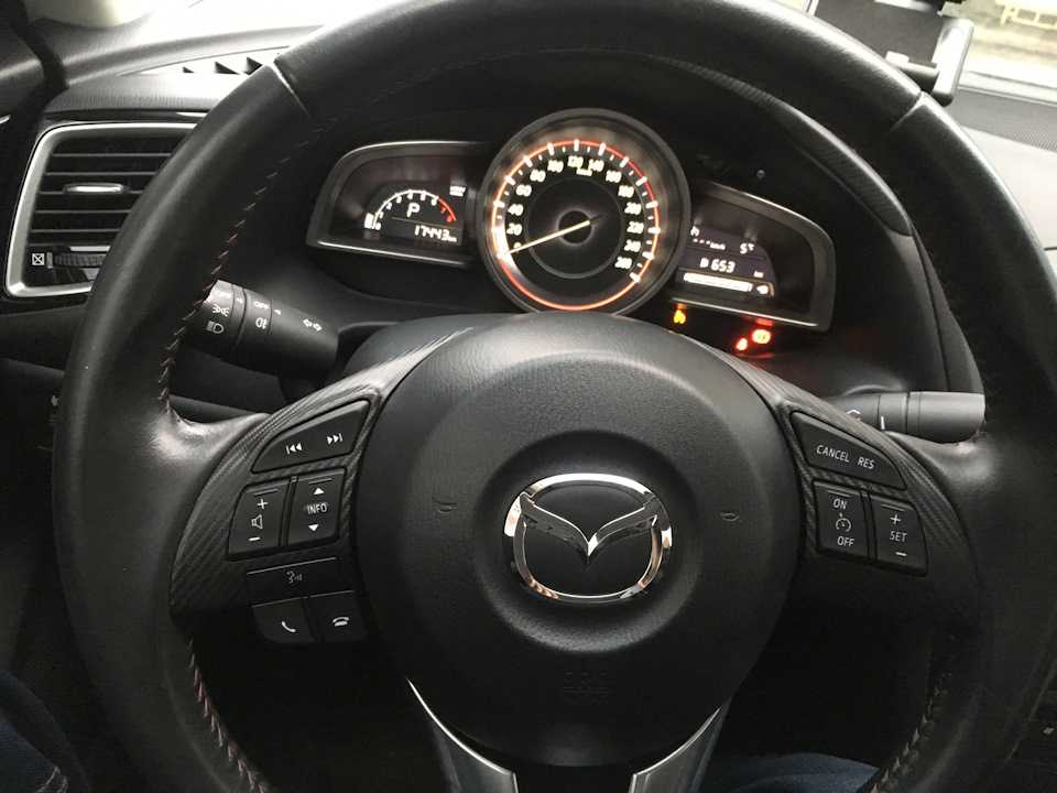Mazda 3 с 2013 года - система динамической стабилизации