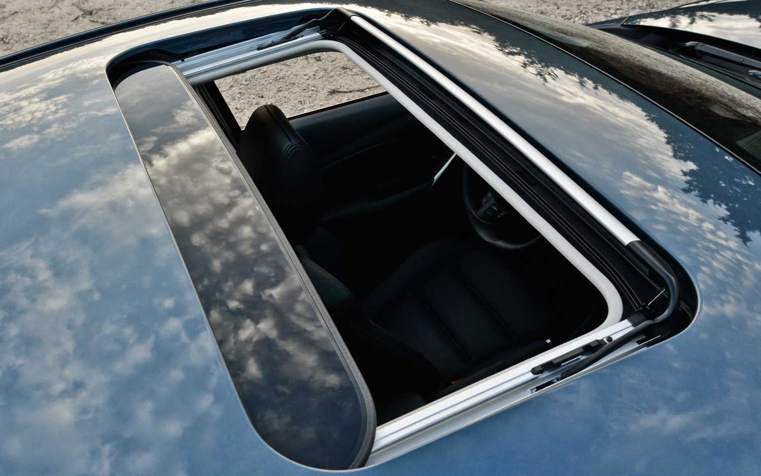 Как установить люк на крышу автомобиля?